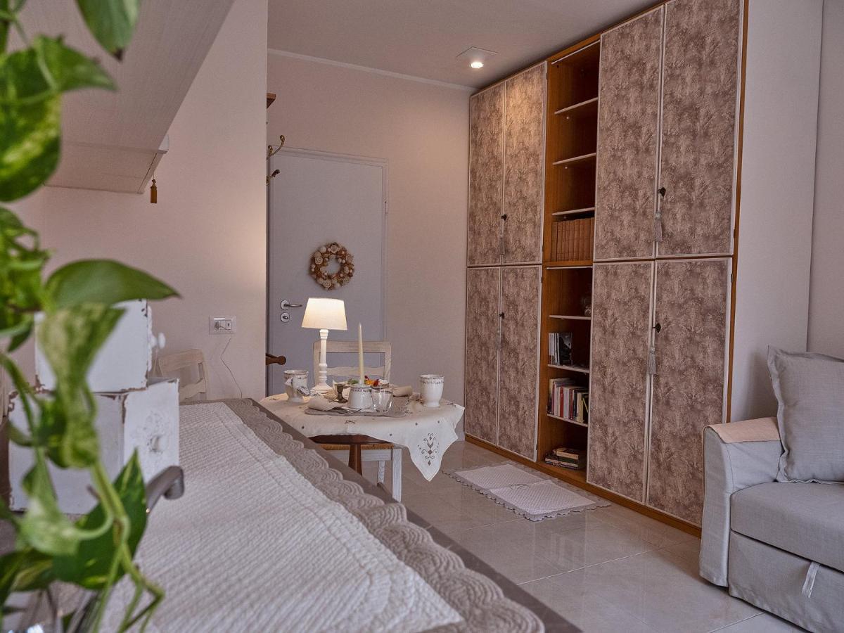 Ave Home Luino Extérieur photo